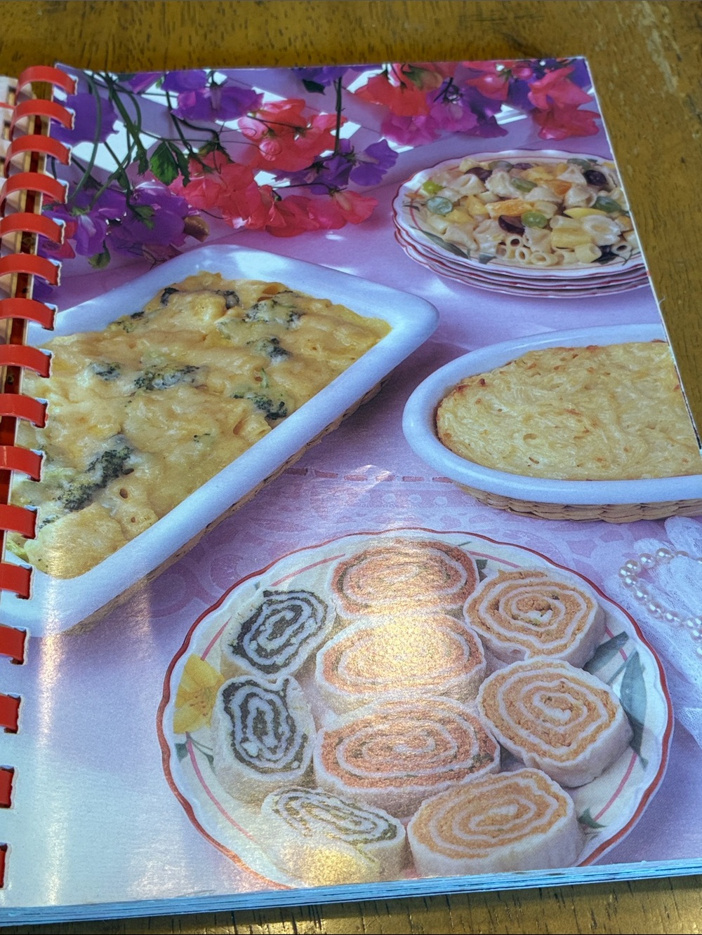 Vintage cookbooks - Company’s coming set of three cookbooks- Main courses etc. - Picture 8 of 16